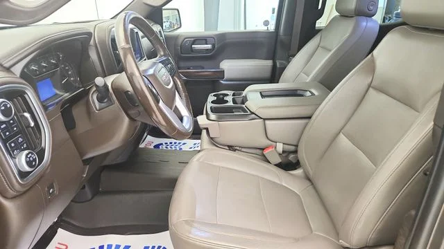 Used 2019 Smokey Quartz Metallic GMC SLT image 10