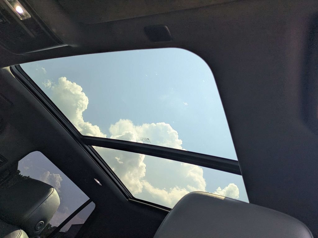 2021 Chevrolet Tahoe Z71 - Photo 25
