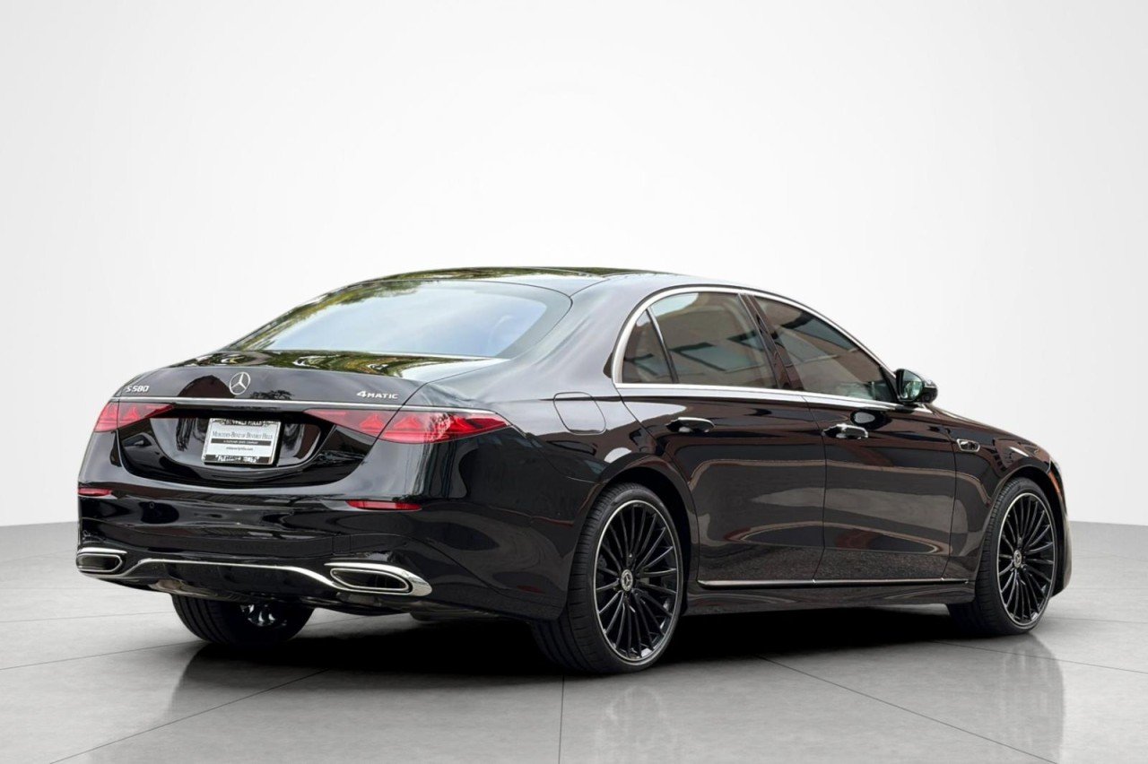 New 2027 Black Mercedes-Benz S 580 4MATIC® Sedan image 5