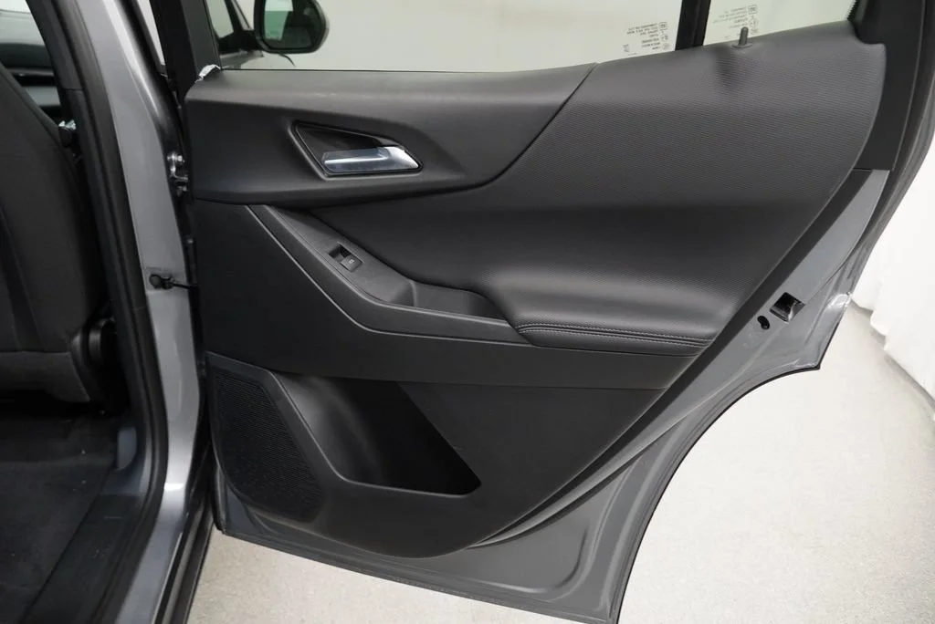 2027 Chevrolet Equinox LT - Photo 26