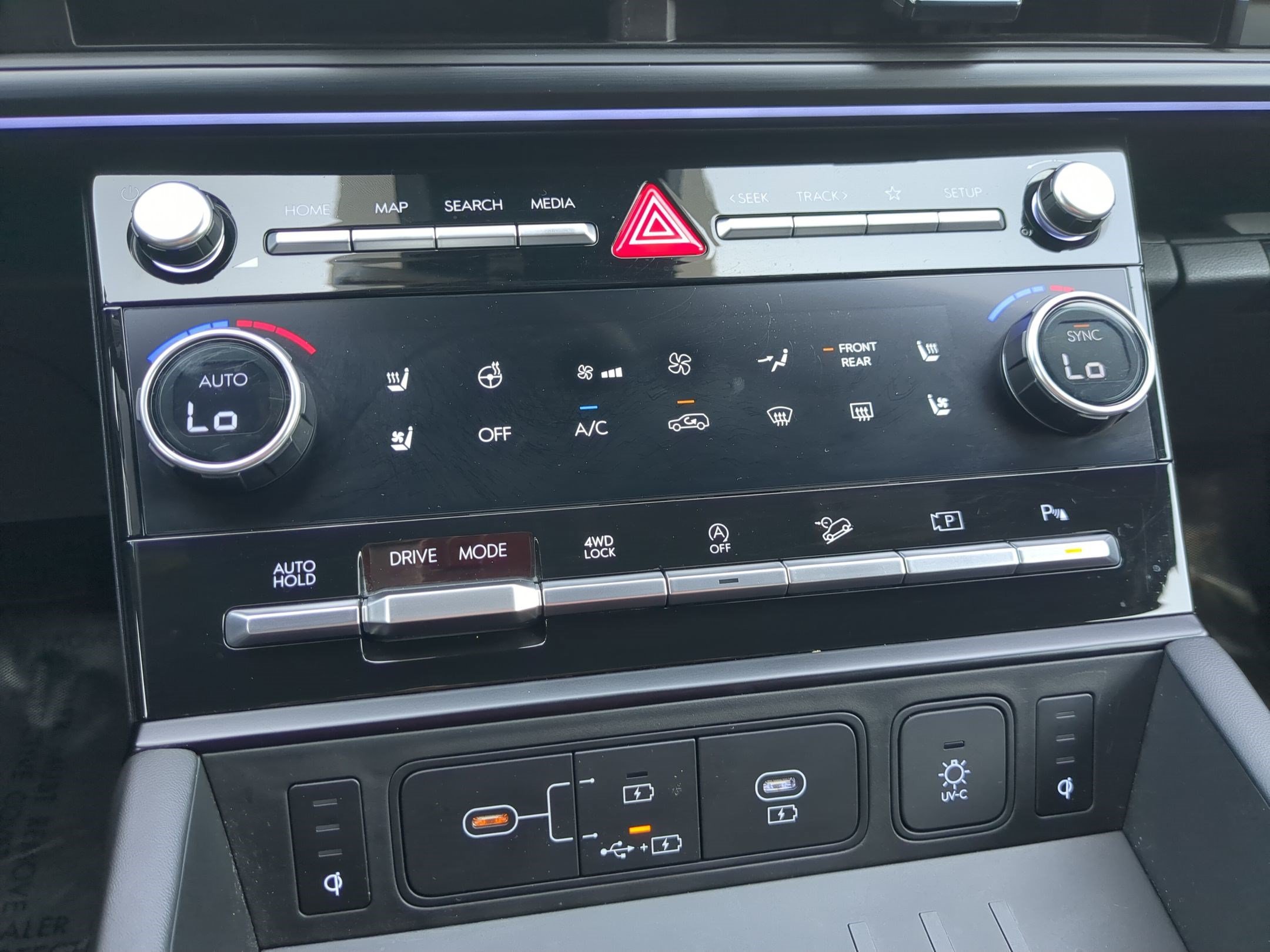 Used 2024 Rockwood Green Hyundai Calligraphy image 22