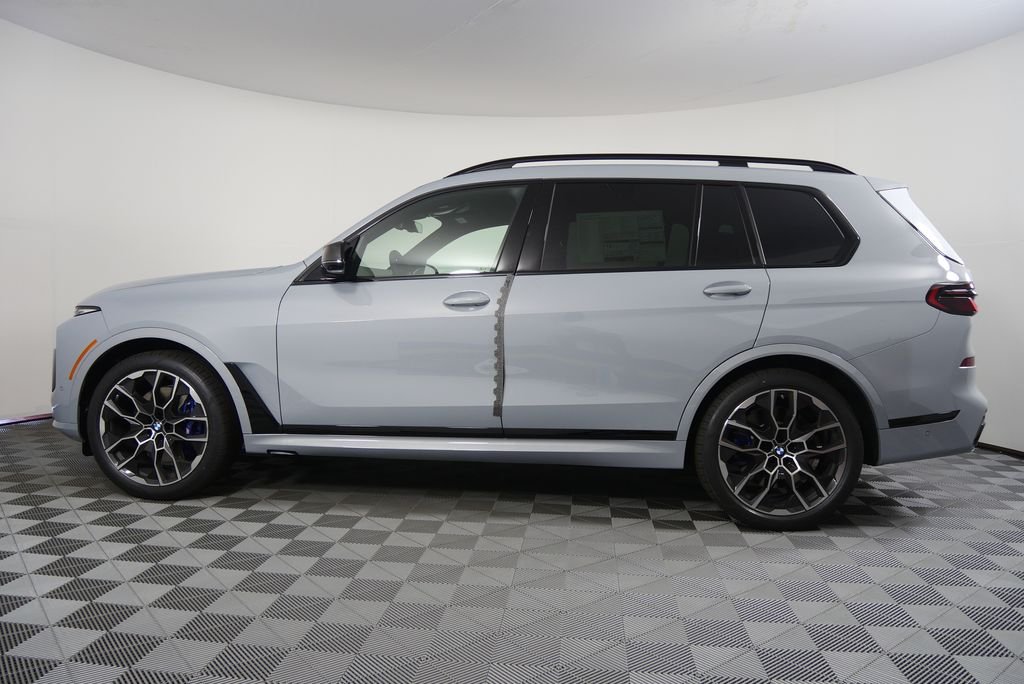 2026 BMW X7 M60i - Photo 6