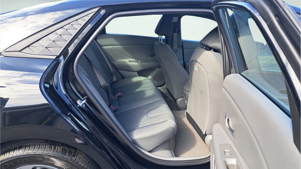 New 2026 Black Hyundai Blue image 14