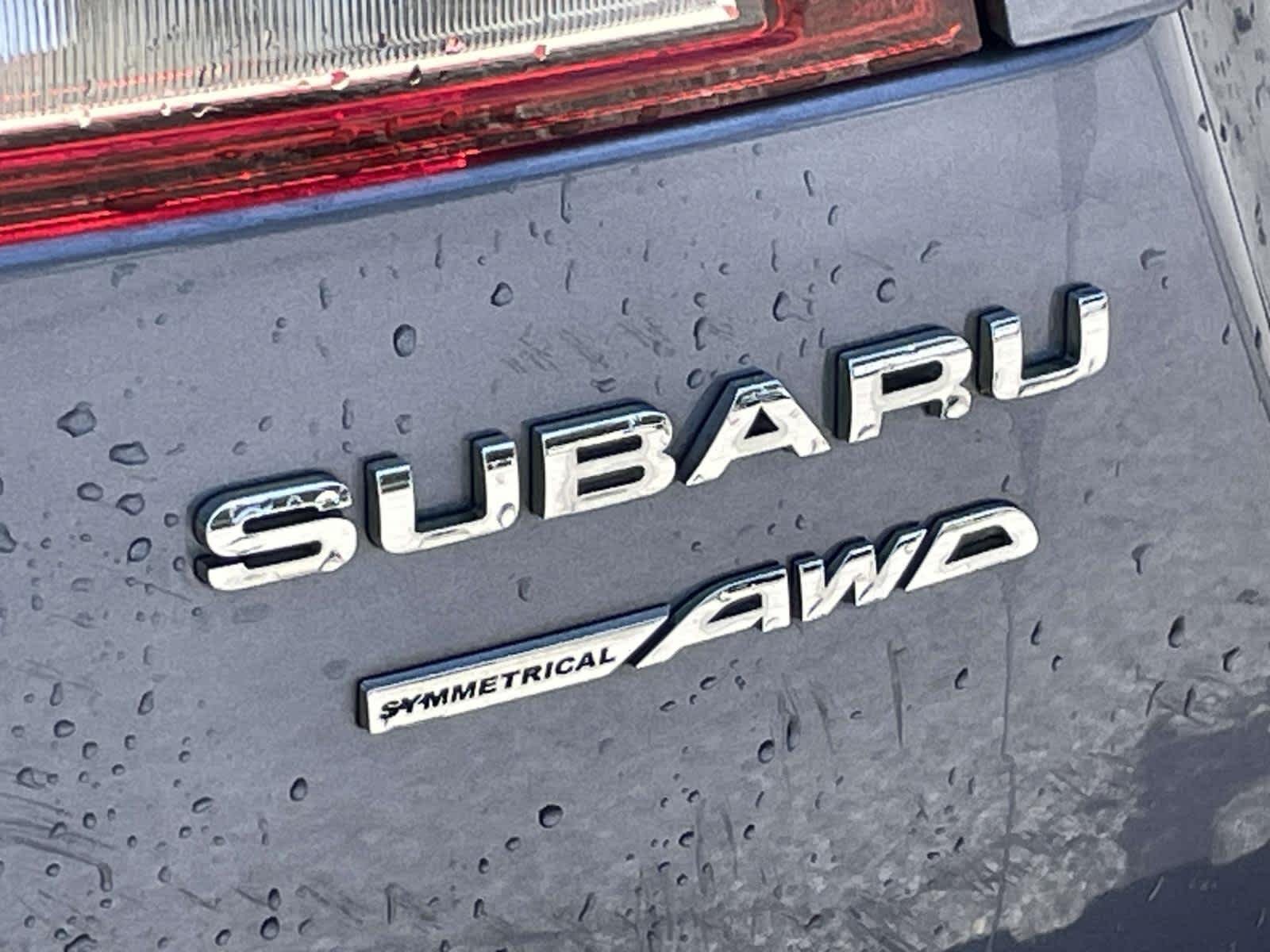 Used 2018 Twilight Blue Metallic Subaru Premium image 15