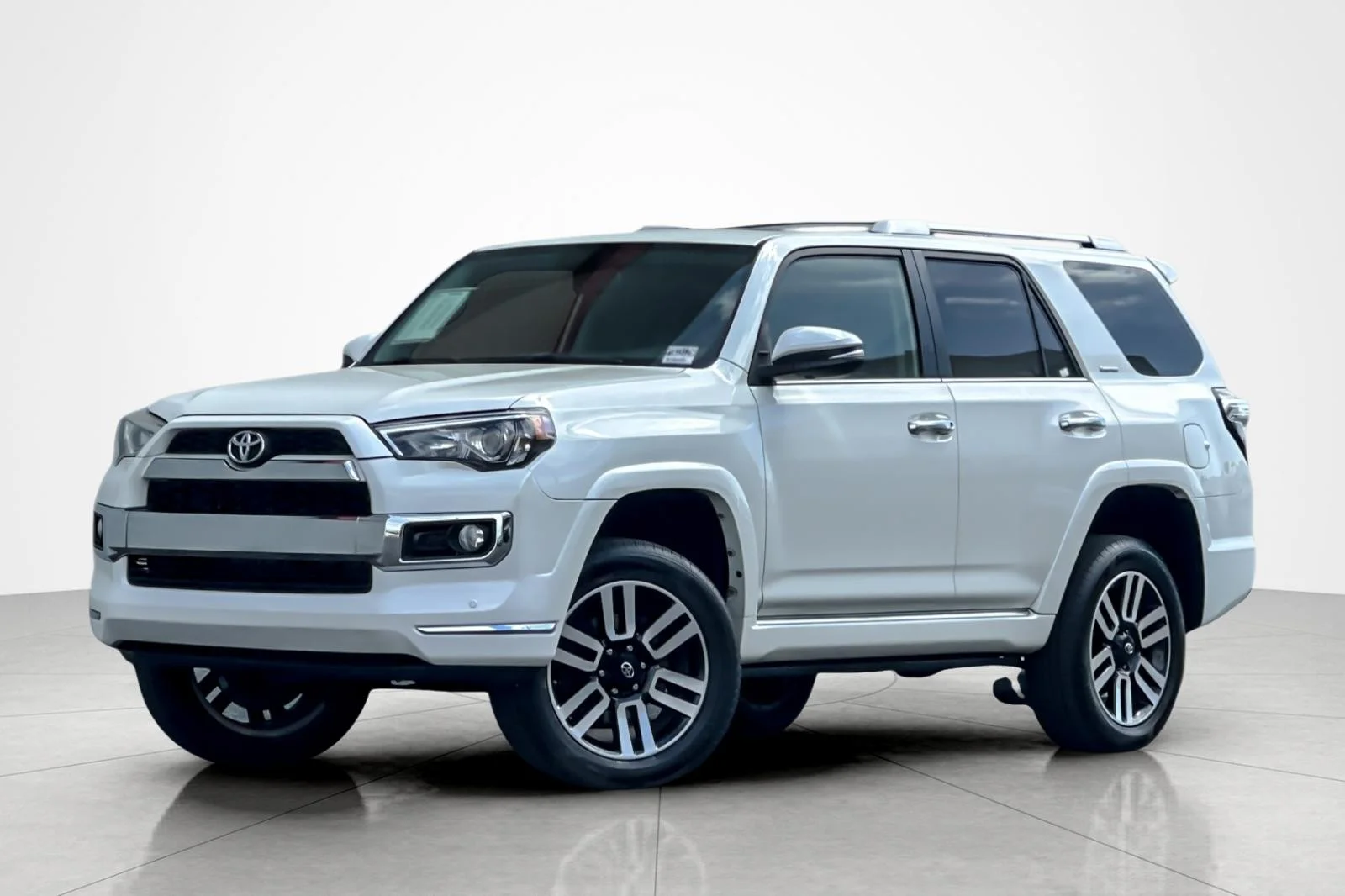 2018 Toyota 4Runner Limited 4x4 V6's photo