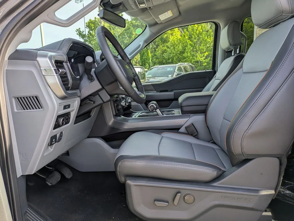 New 2026 Carbonized Gray Metallic Ford Lariat image 19