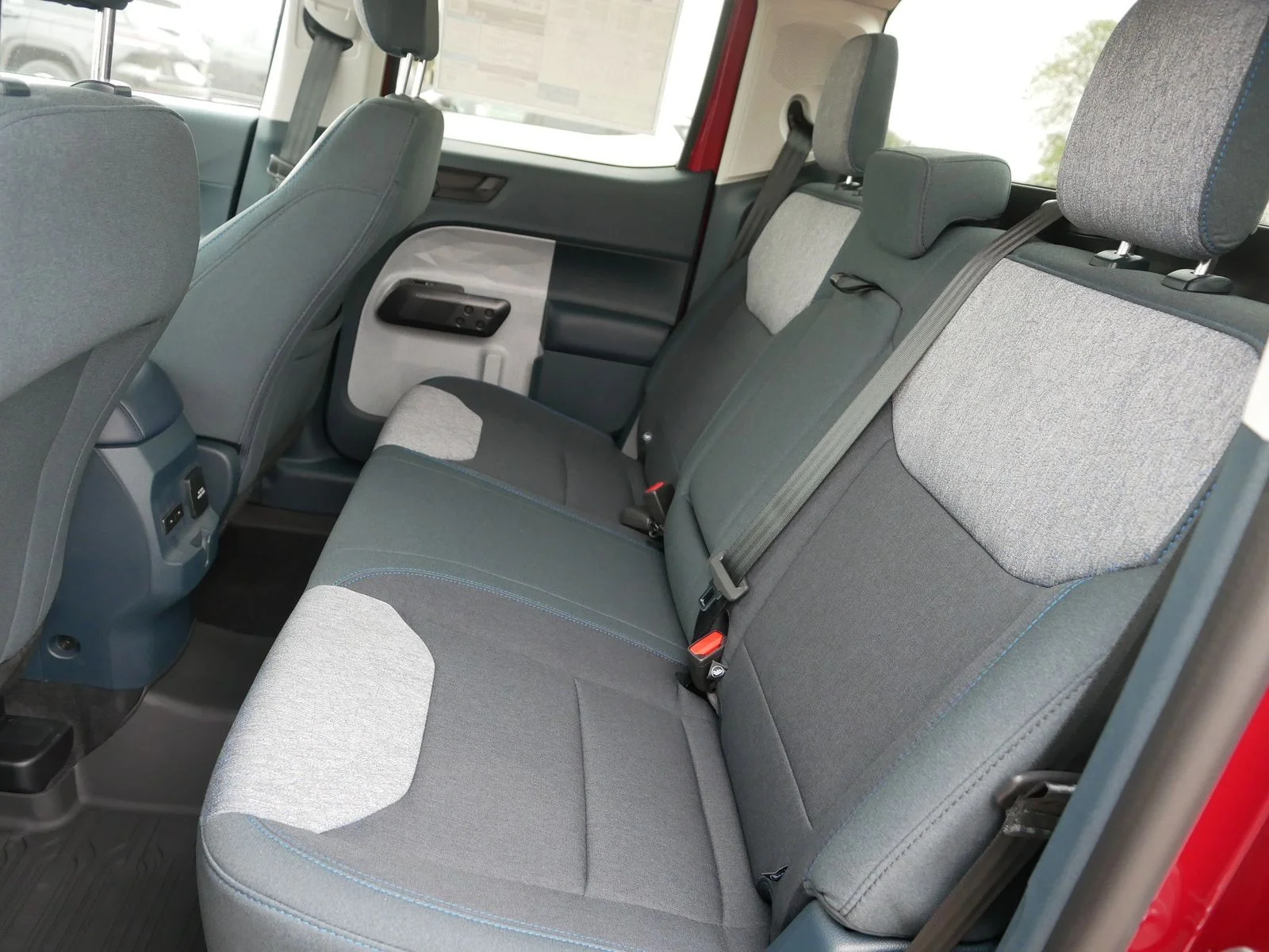 2025 Ford Maverick XLT - Photo 15