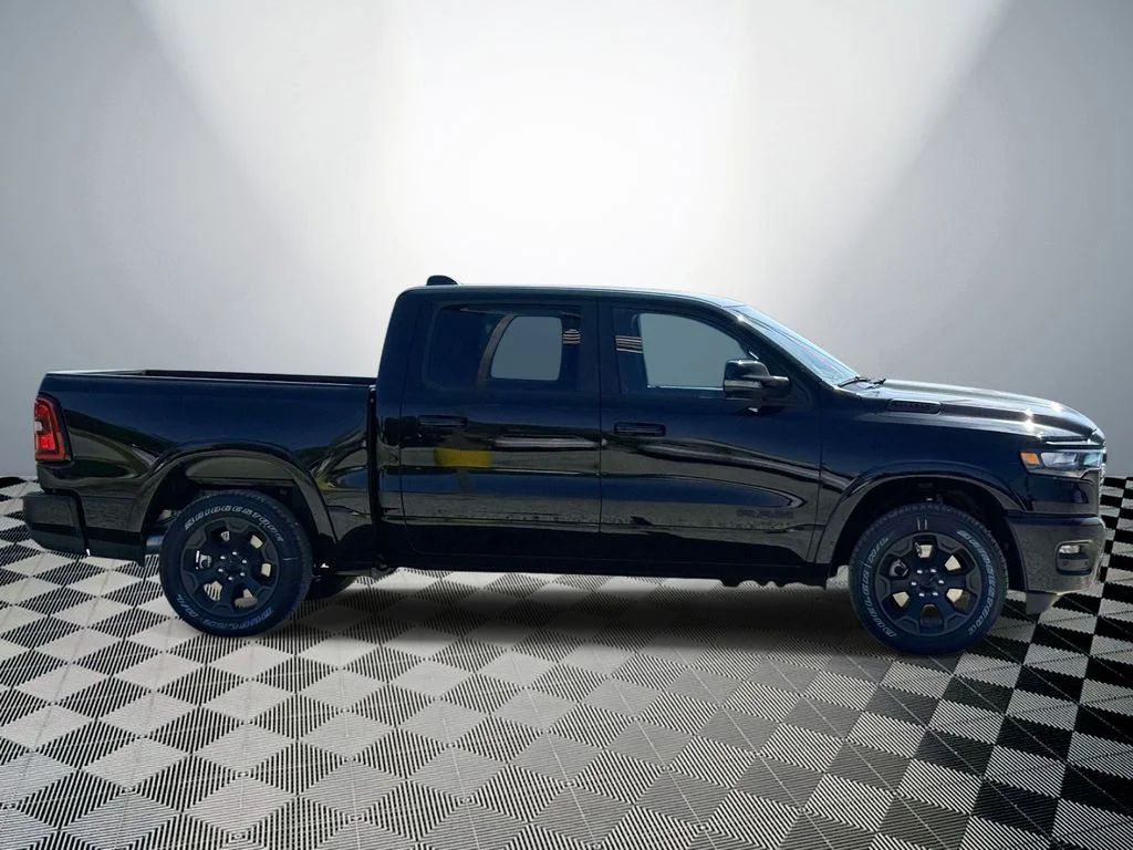 New 2026 Diamond Black Crystal Pearlcoat RAM Big Horn/Lone Star image 5