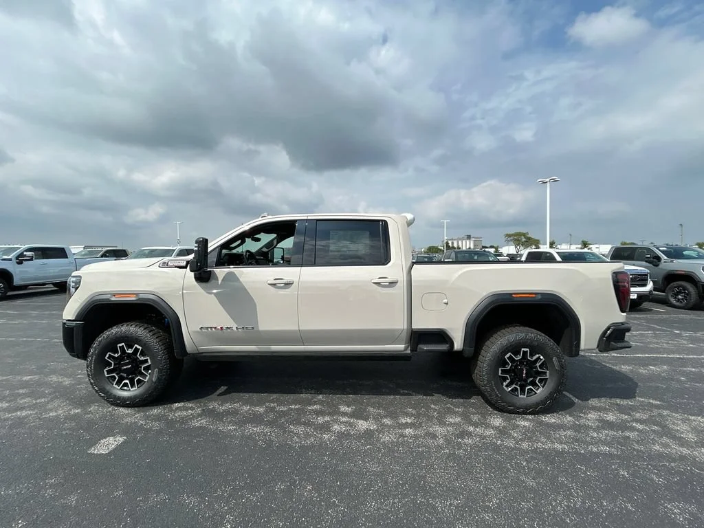 2026 GMC Sierra 2500HD AT4X - Photo 10