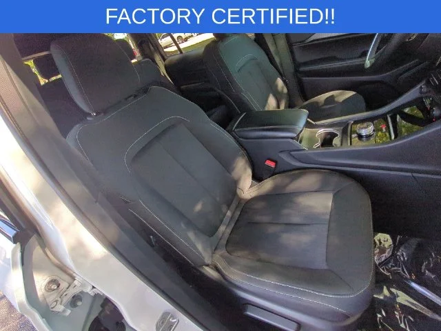 Used 2024 White Jeep Laredo image 37
