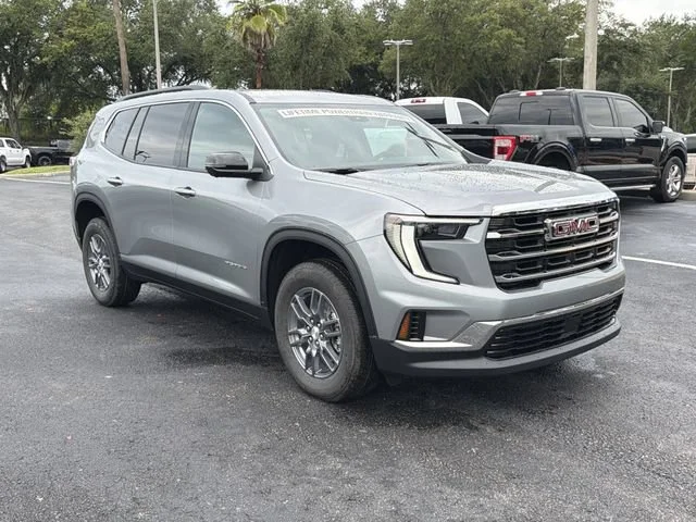 New 2026 Sterling Metallic GMC Elevation image 2