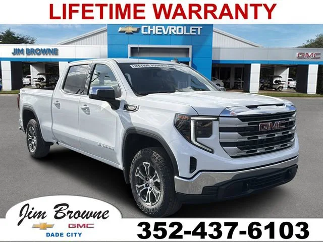 New 2026 Summit White GMC SLE image 1