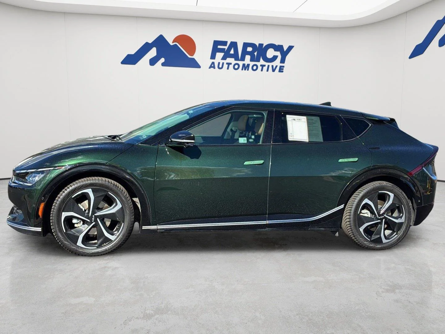 Used 2023 Deep Forest Green Kia GT-Line image 1