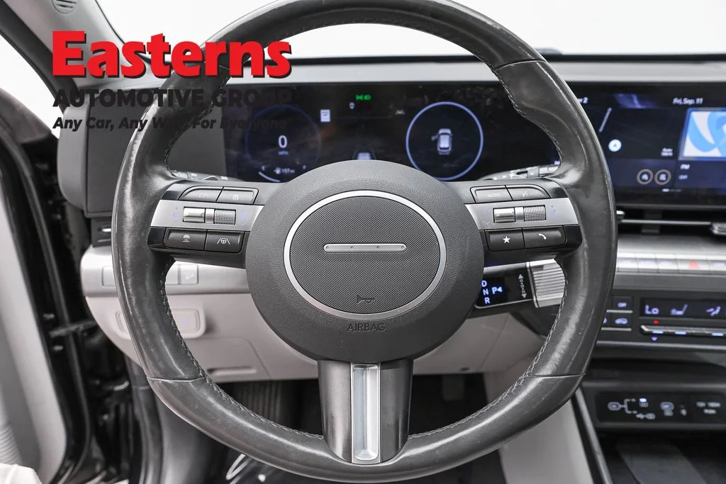 Used 2024 Black Hyundai Limited image 10