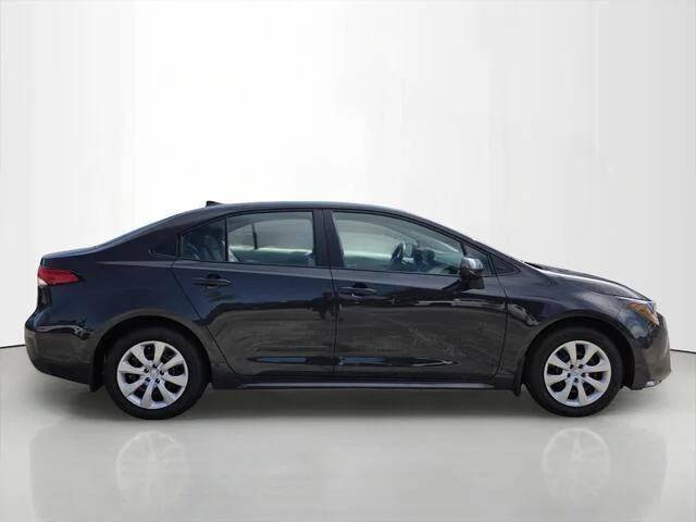 Used 2026 Underground Toyota LE image 6