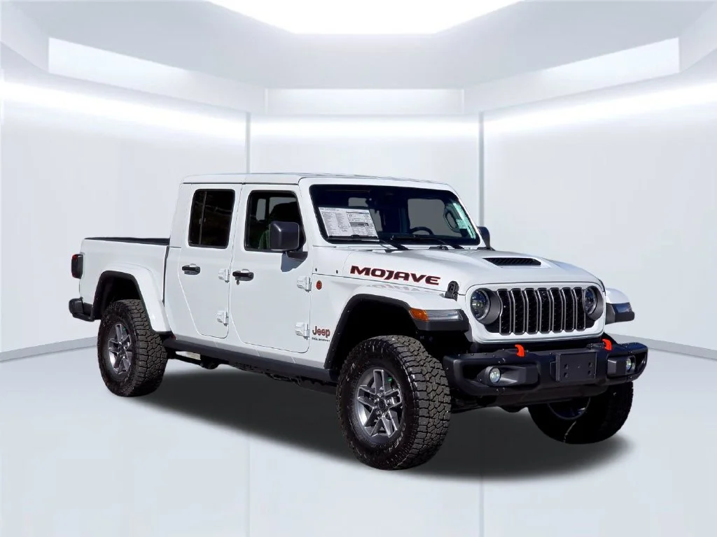 New 2026 White/off-white Jeep Mojave X image 14
