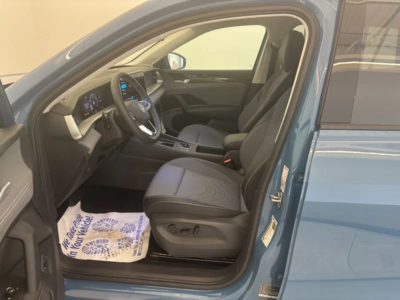 New 2026 Blue Volkswagen 2.0T SE image 25