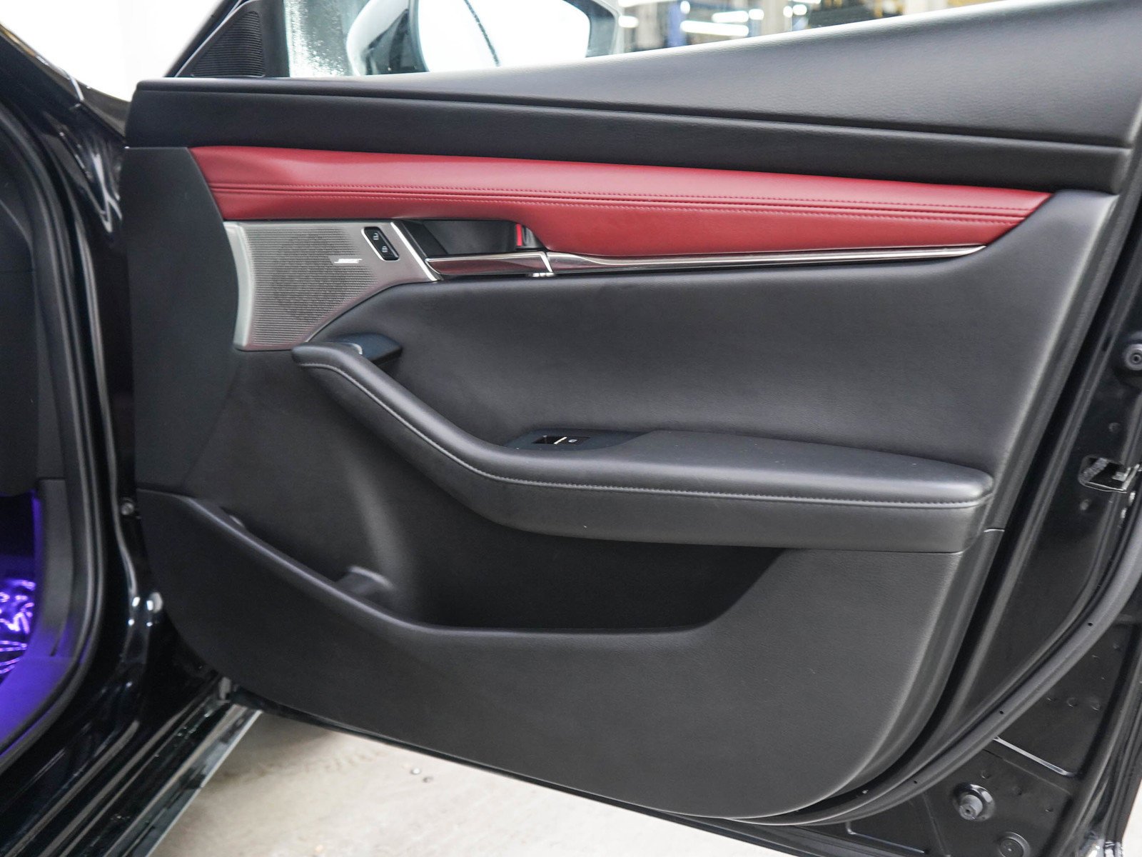 Used 2020 Jet Black Mica Mazda Premium image 11