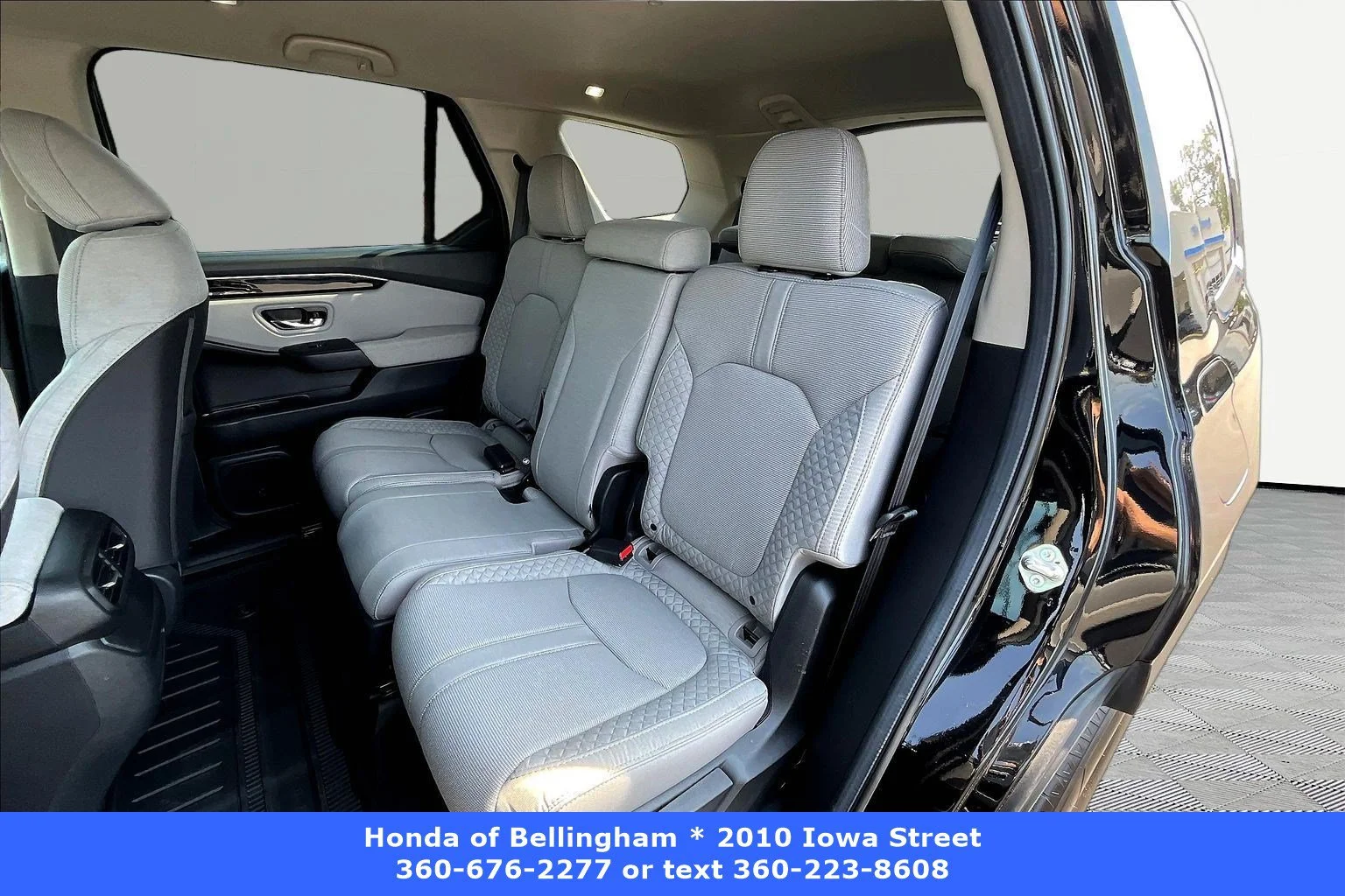 2024 Honda Pilot LX - Photo 19