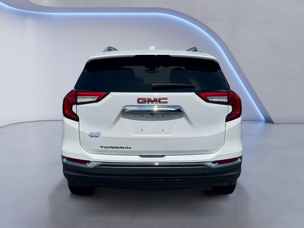 Used 2022 Summit White GMC SLT image 2