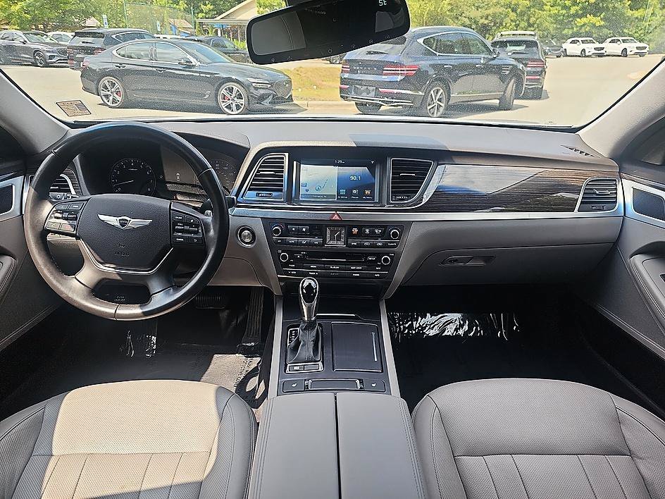 Used 2015 Santiago Silver Hyundai 3.8L image 29