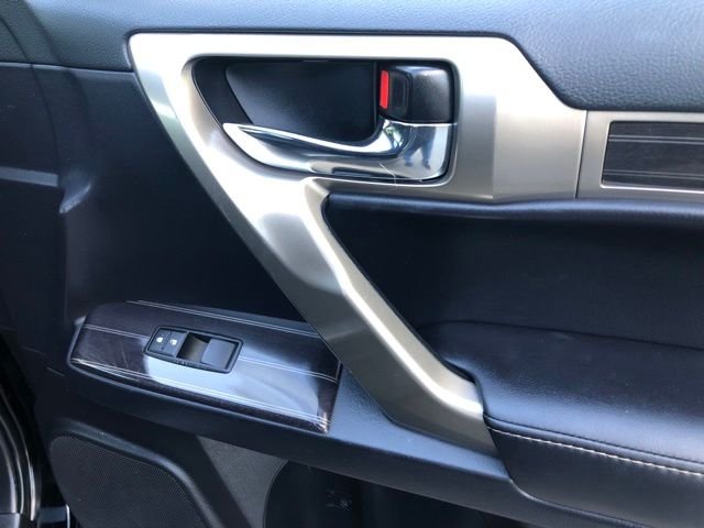 Used 2020 Black Lexus 460 image 14