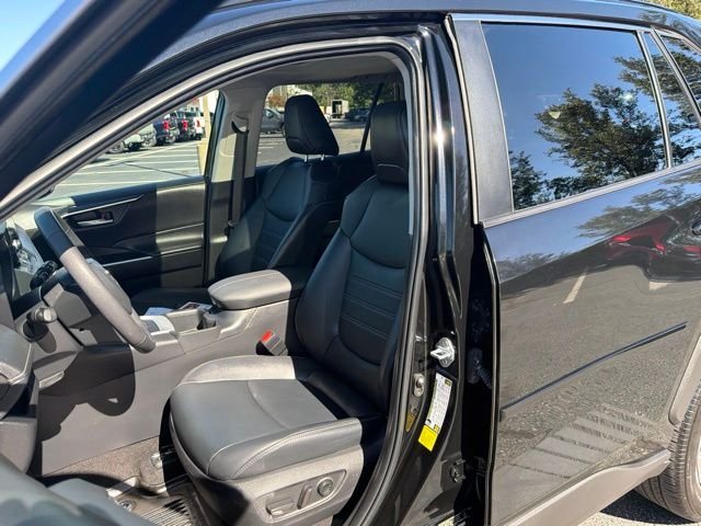 Certified Used 2023 Midnight Black Metallic Toyota XLE Premium image 12