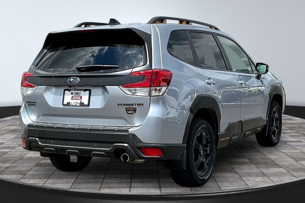 Certified Used 2025 Silver Subaru Wilderness image 6