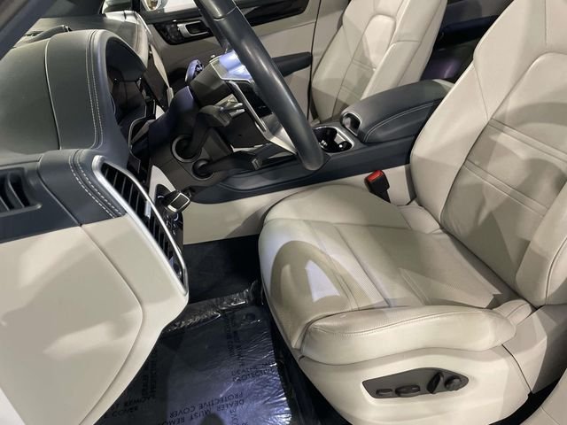 Used 2022 Silver Porsche  image 5