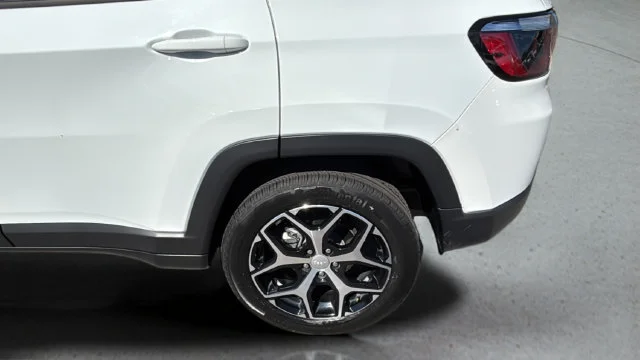 Used 2024 White Jeep Limited image 36