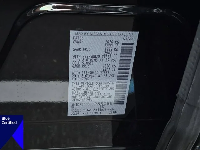 Used 2025 Black Nissan Platinum image 39