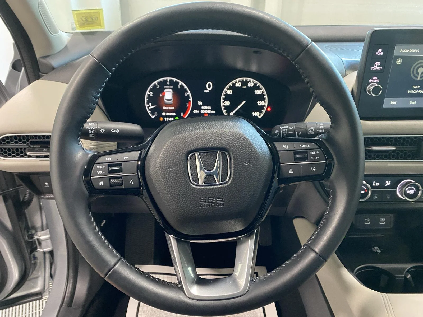 Used 2026 Solar Silver Metallic Honda EX-L image 21
