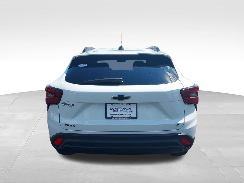 New 2026 Summit White Chevrolet LT image 4