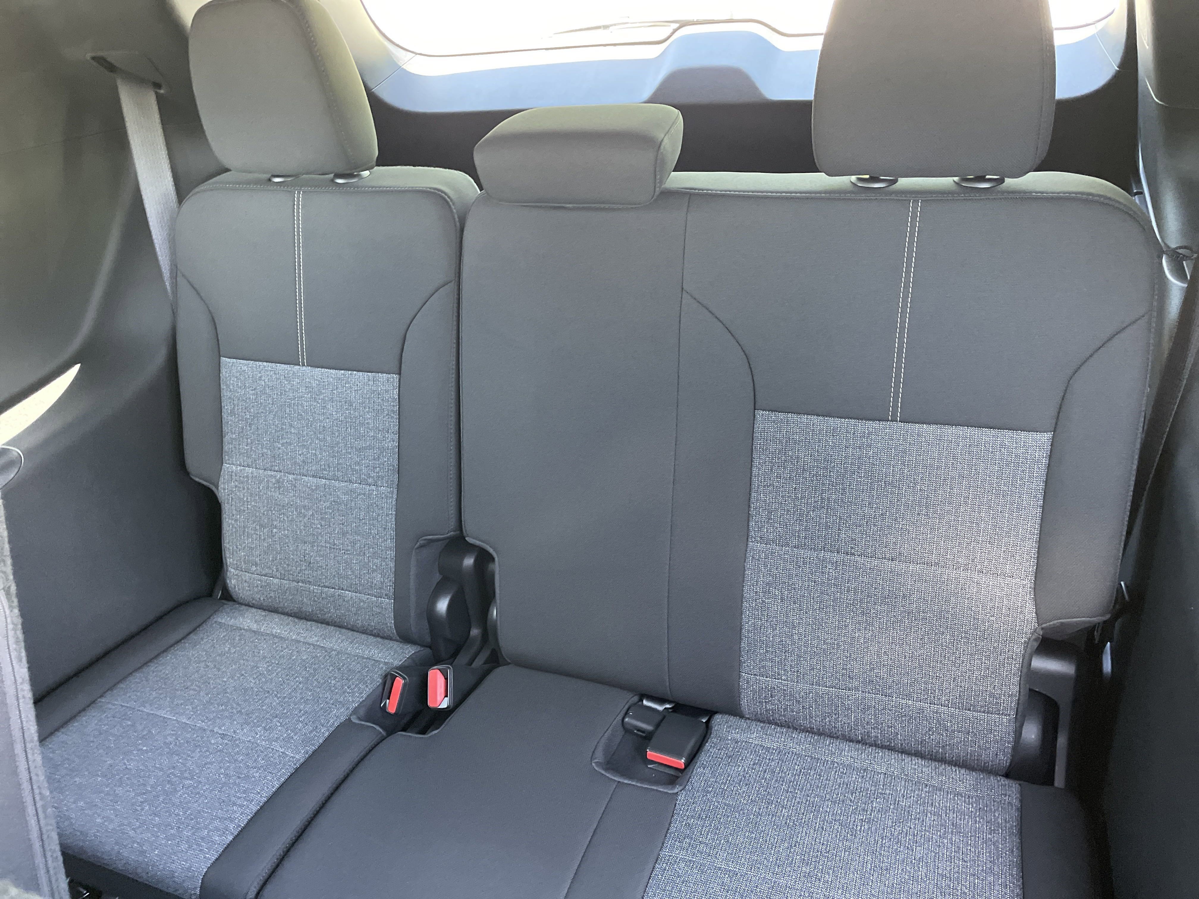 2025 GMC Acadia Elevation - Photo 17