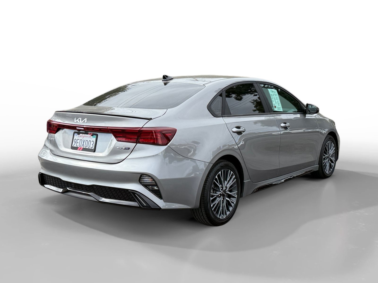 Used 2023 Steel Gray KIA GT-Line image 5