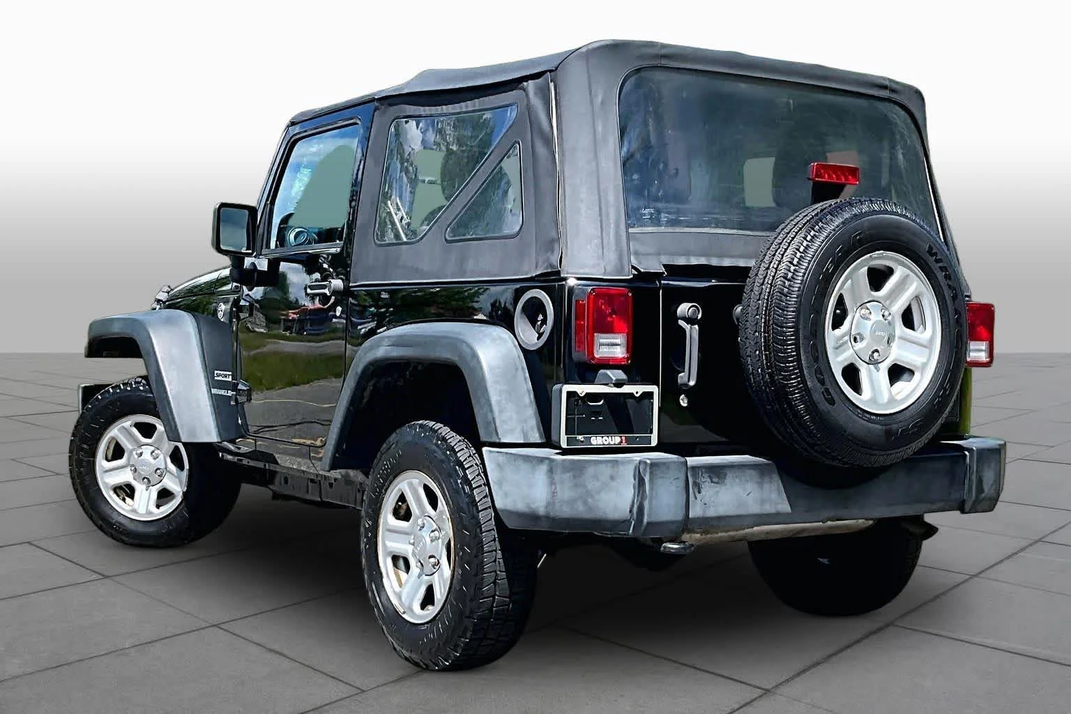 Used 2016 Black Clearcoat Jeep Sport image 12