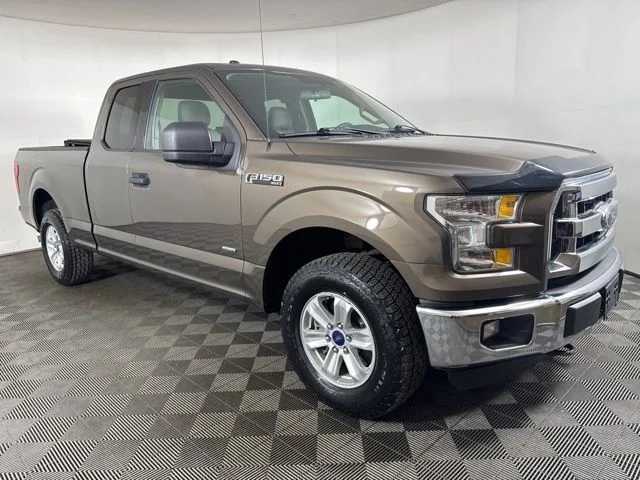 2015 Ford F-150 XLT 4x4 SuperCab 145-in's photo
