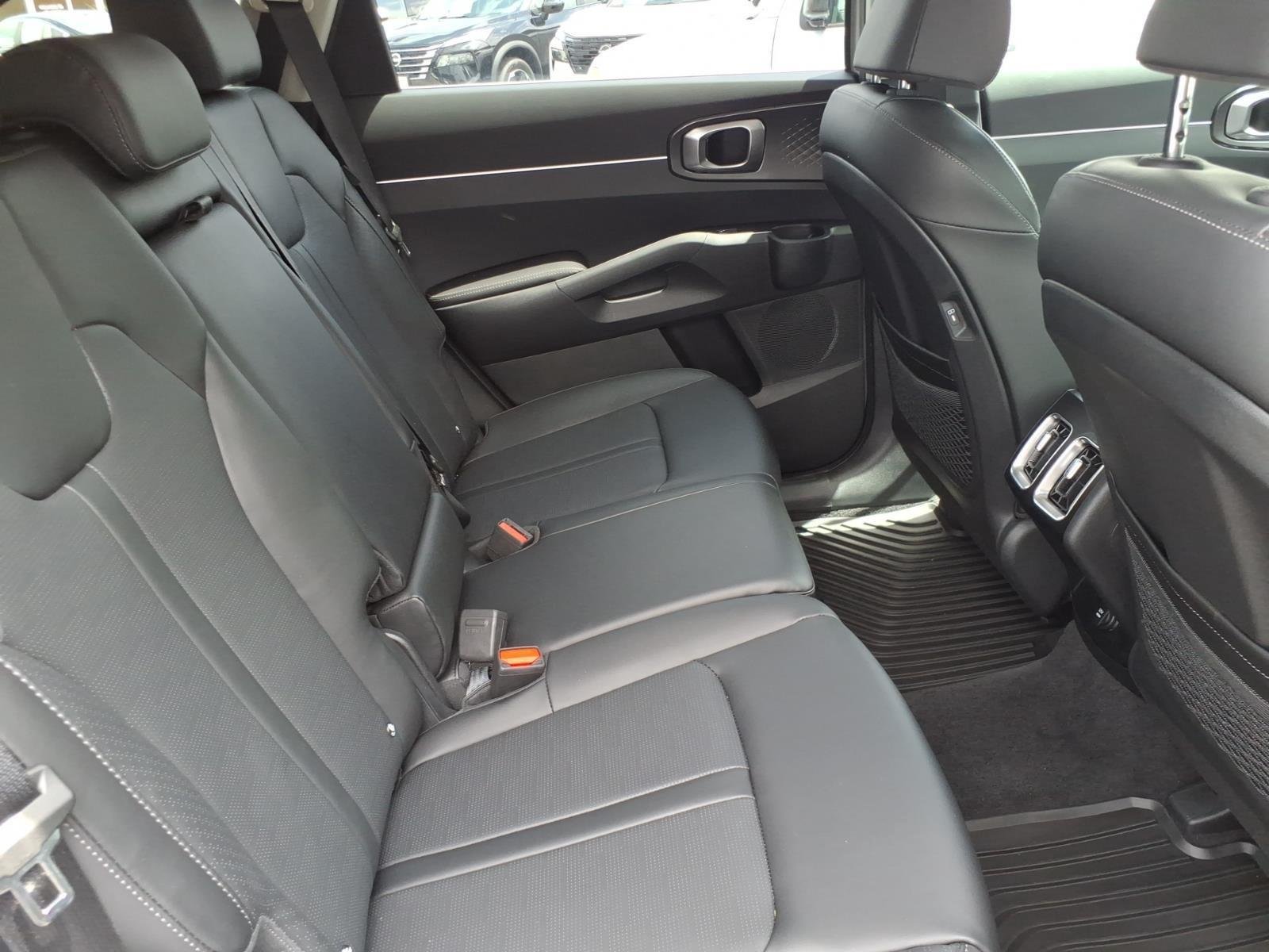 Used 2026 Wolf Gray Kia S image 20