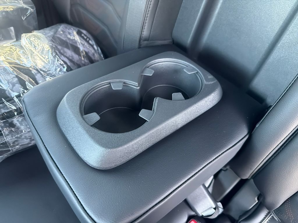 New 2026 Nissan Frontier PRO-4X 4D Crew Cab