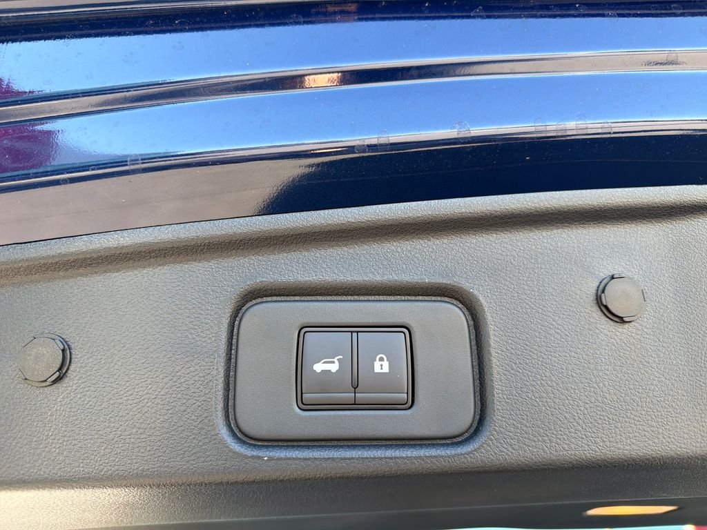 New 2026 Nissan Pathfinder SV 4D Sport Utility