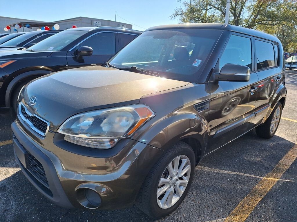 2012 Kia Soul +