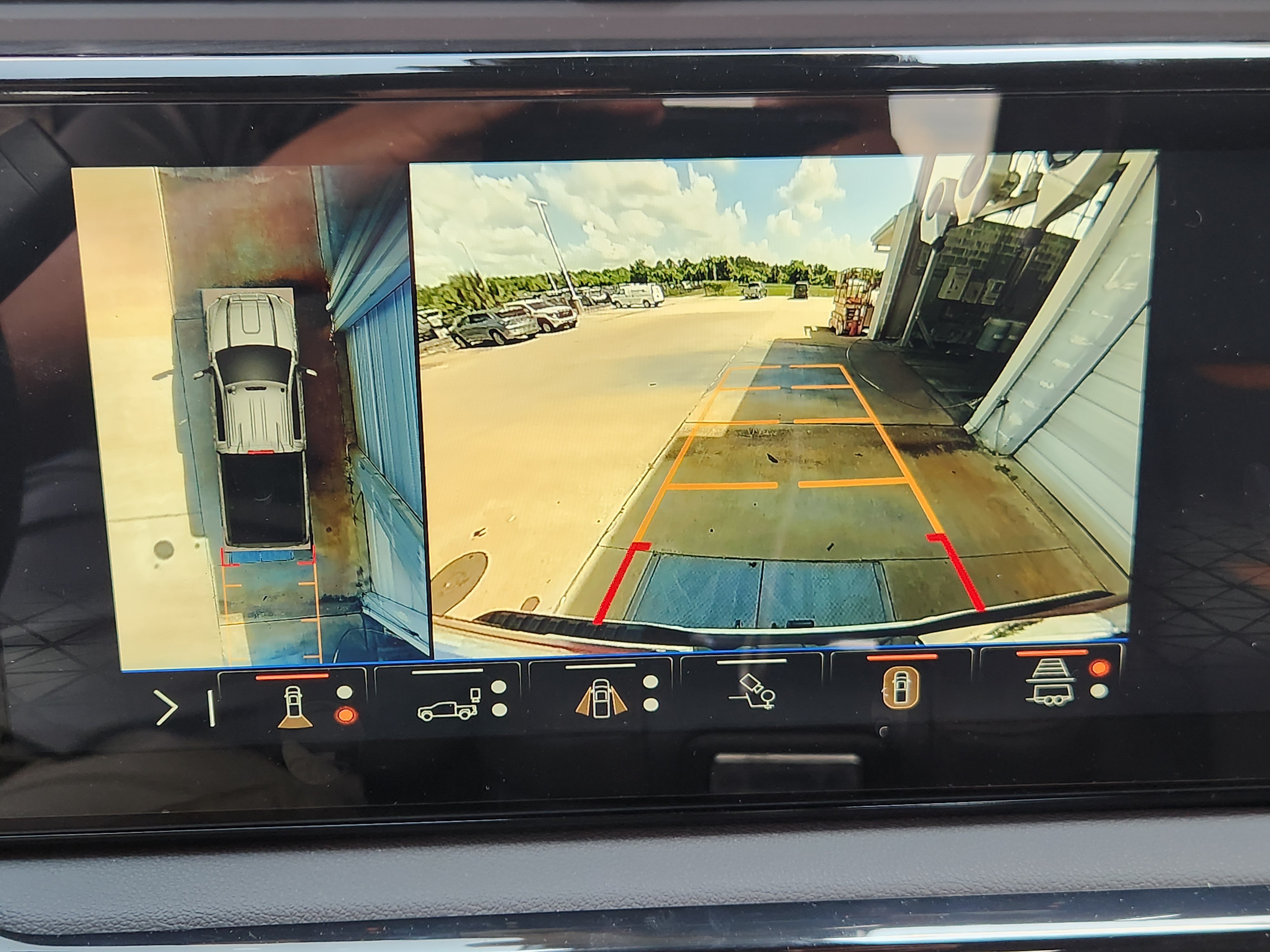 2026 GMC Sierra 2500HD AT4 - Photo 13