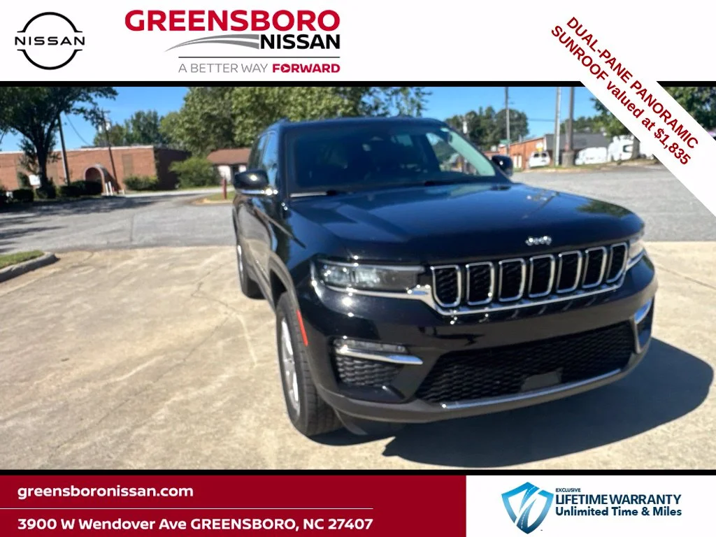 Used 2022 Black Jeep Limited image 1