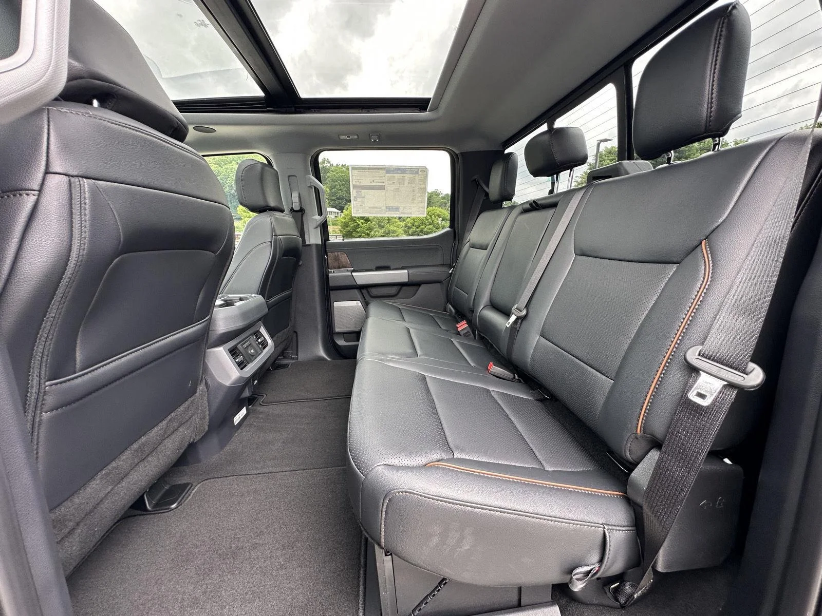 New 2026 Carbonized Gray Metallic Ford LARIAT image 11