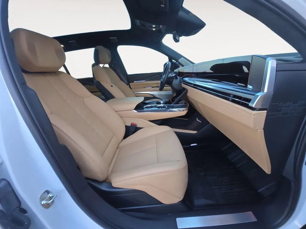 Used 2025 Summit White Cadillac Sport 2 image 15