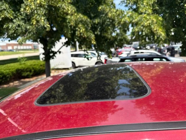 Used 2021 Radiant Red Metallic Honda EX-L image 16