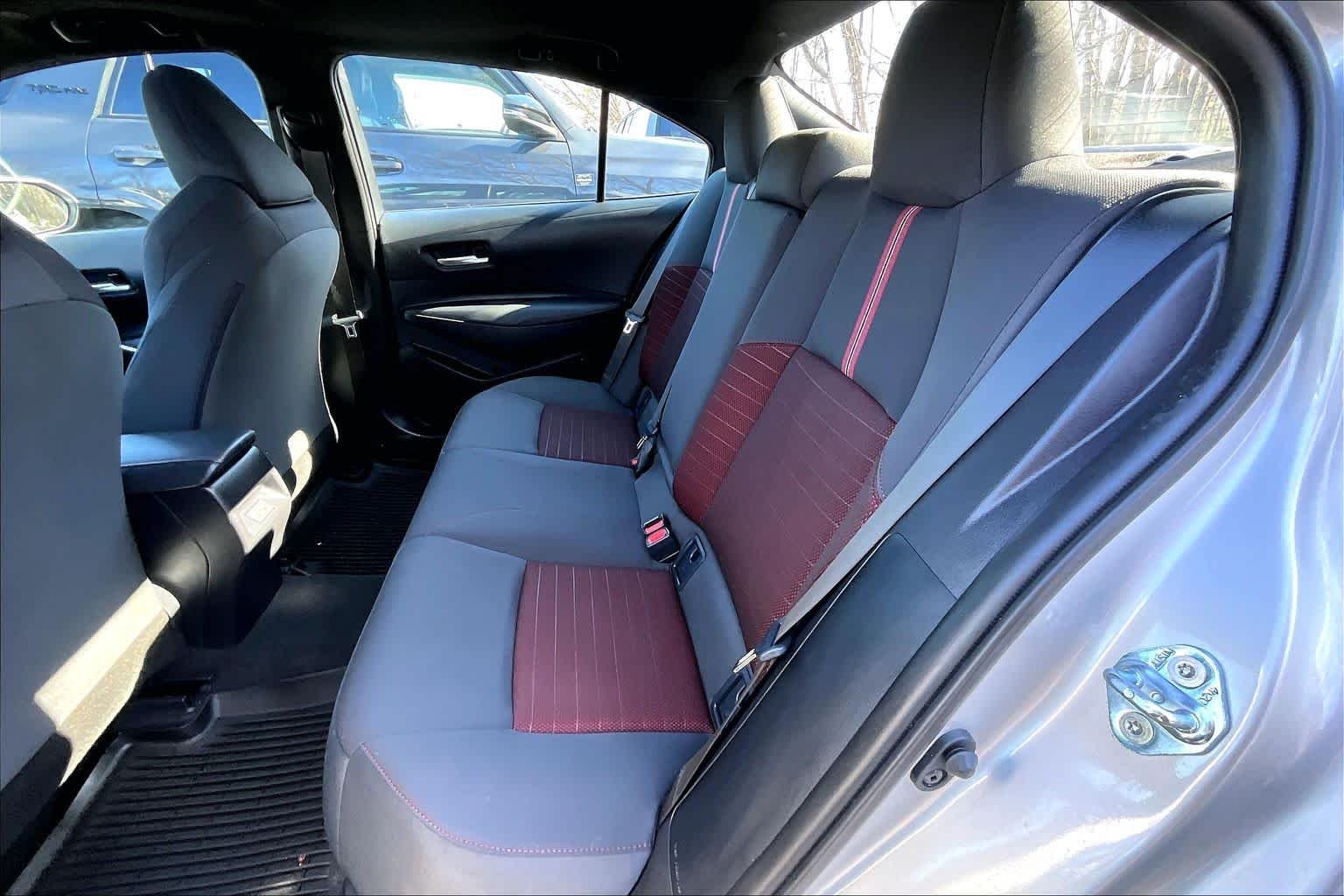 Used 2025 Classic Silver Metallic Toyota SE image 19