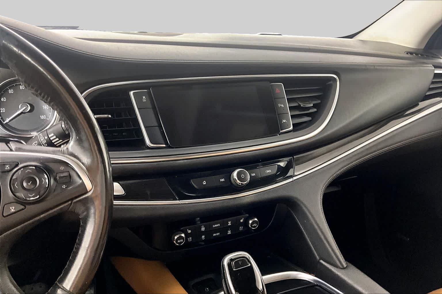 Used 2018 Ebony Twilight Metallic Buick Premium image 7