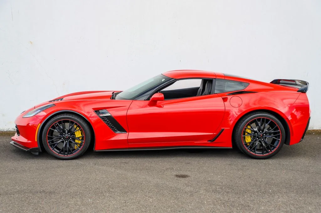 Used 2017 Torch Red Chevrolet Z06 image 22