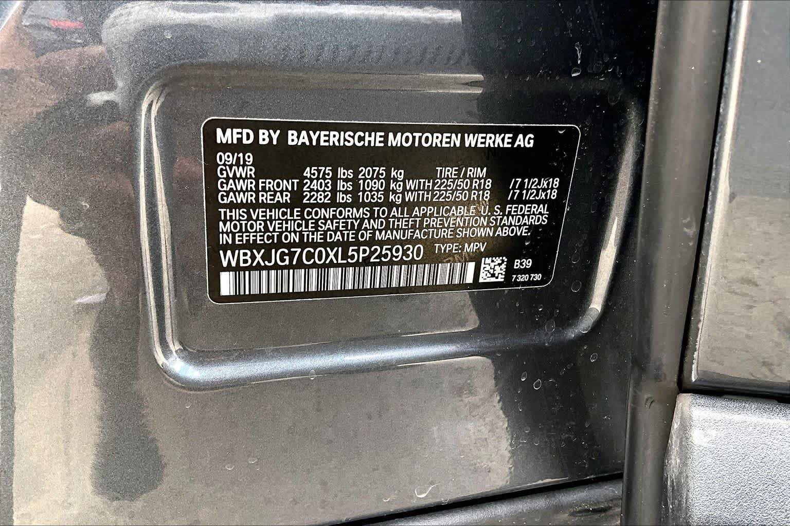 Used 2020 Mineral Gray Metallic BMW sDrive28i image 30